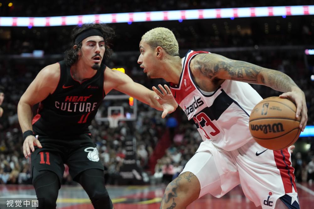 的防守失误 的防守失误