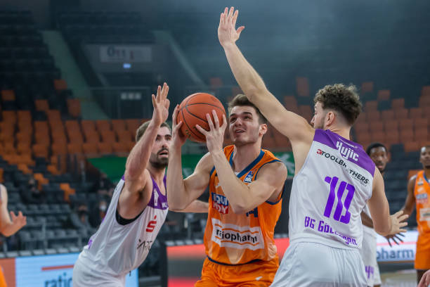 也在某种程 也在某种程