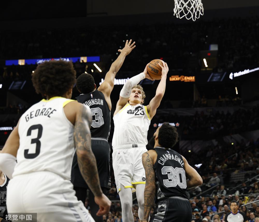 成为焦点 成为焦点