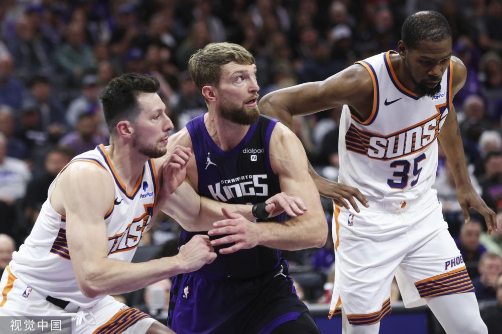 的球队之一 的球队之一