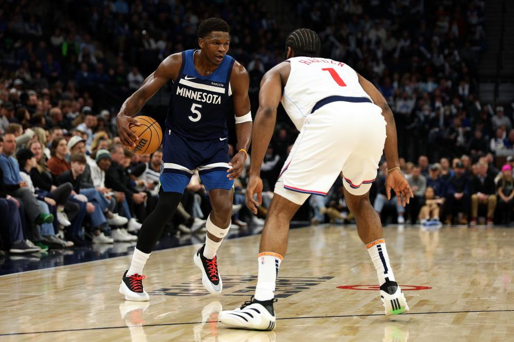 转会市场中 转会市场中